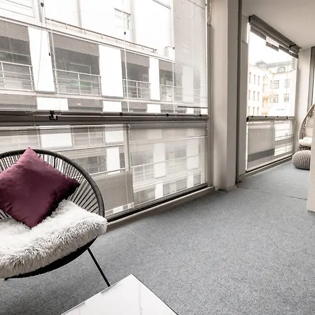 2ndhomes Modern & Cozy 2br In Center Apartment *